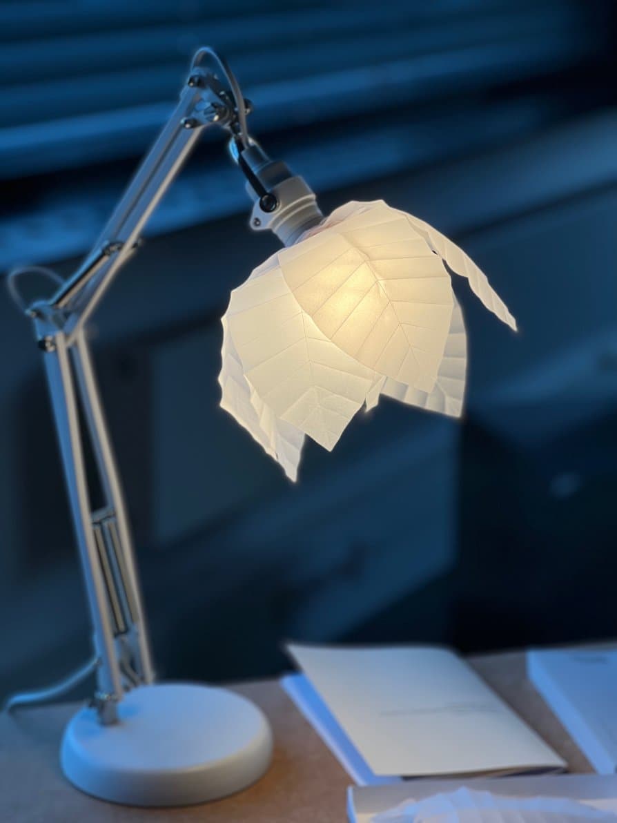 Paper Leaf Shade